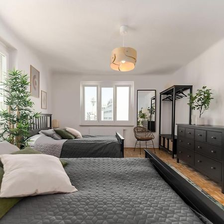 King Bed Home, 3 Bed Rooms, Perfect For Long Term Stay Wien Exterior foto