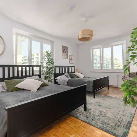King Bed Home, 3 Bed Rooms, Perfect For Long Term Stay Wien Exterior foto